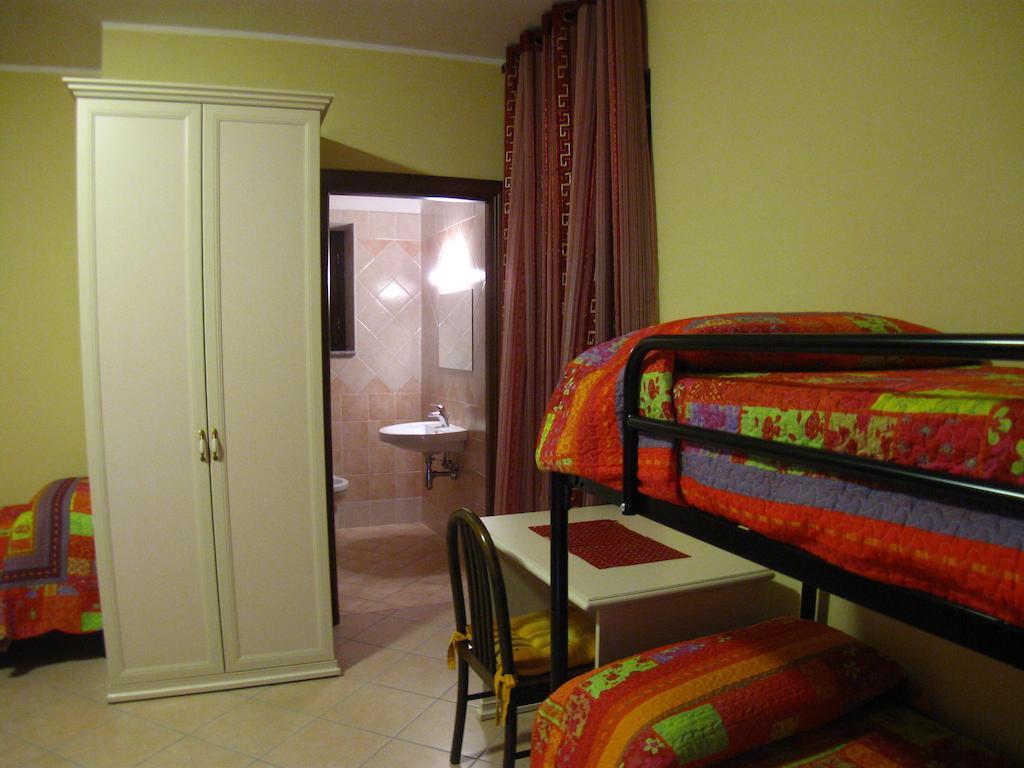 B&B Il Vecchio Portale Laino Borgo Exteriör bild